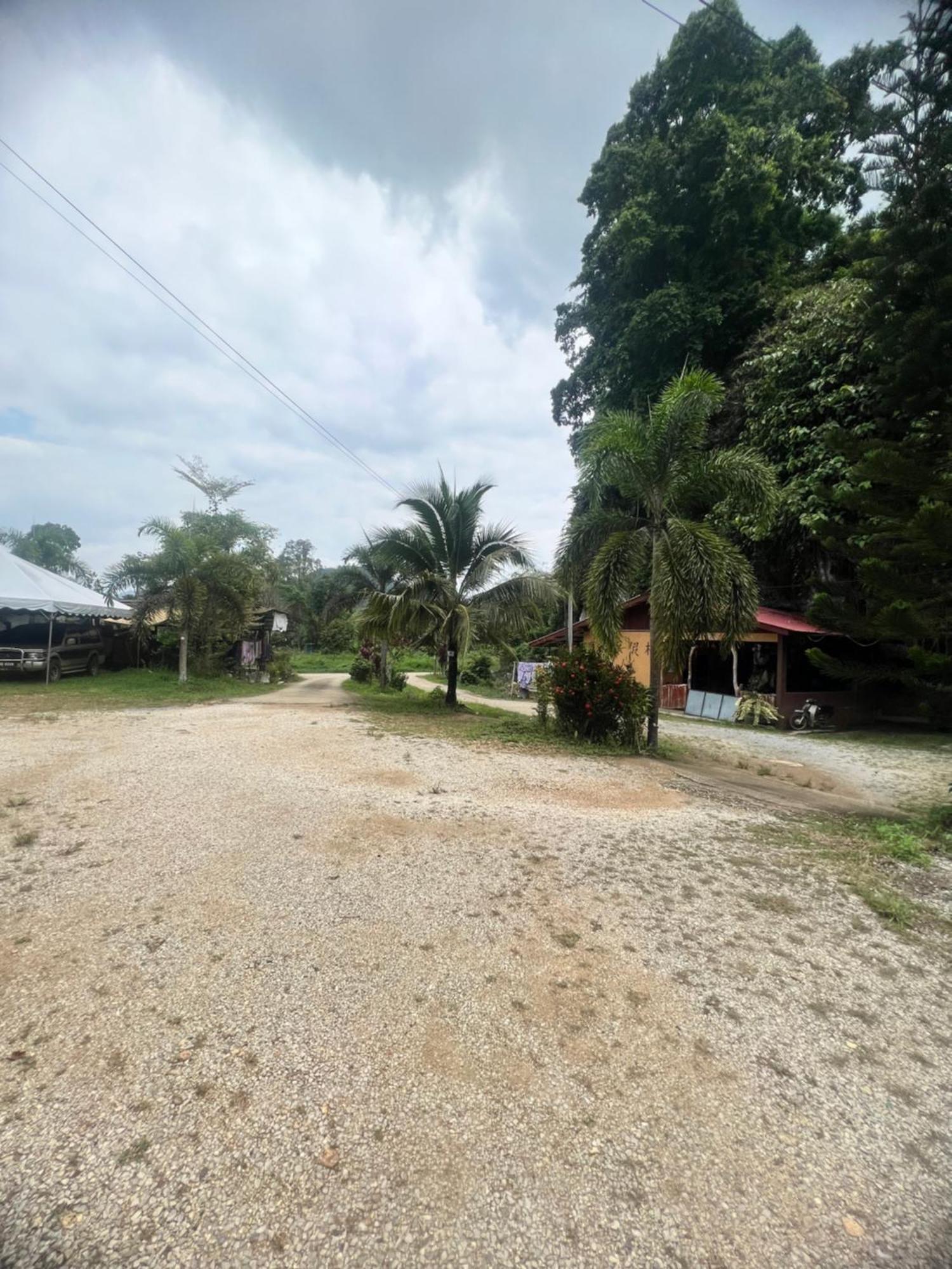 Country House Pulai Holiday Village Гуа-Мусанг Экстерьер фото